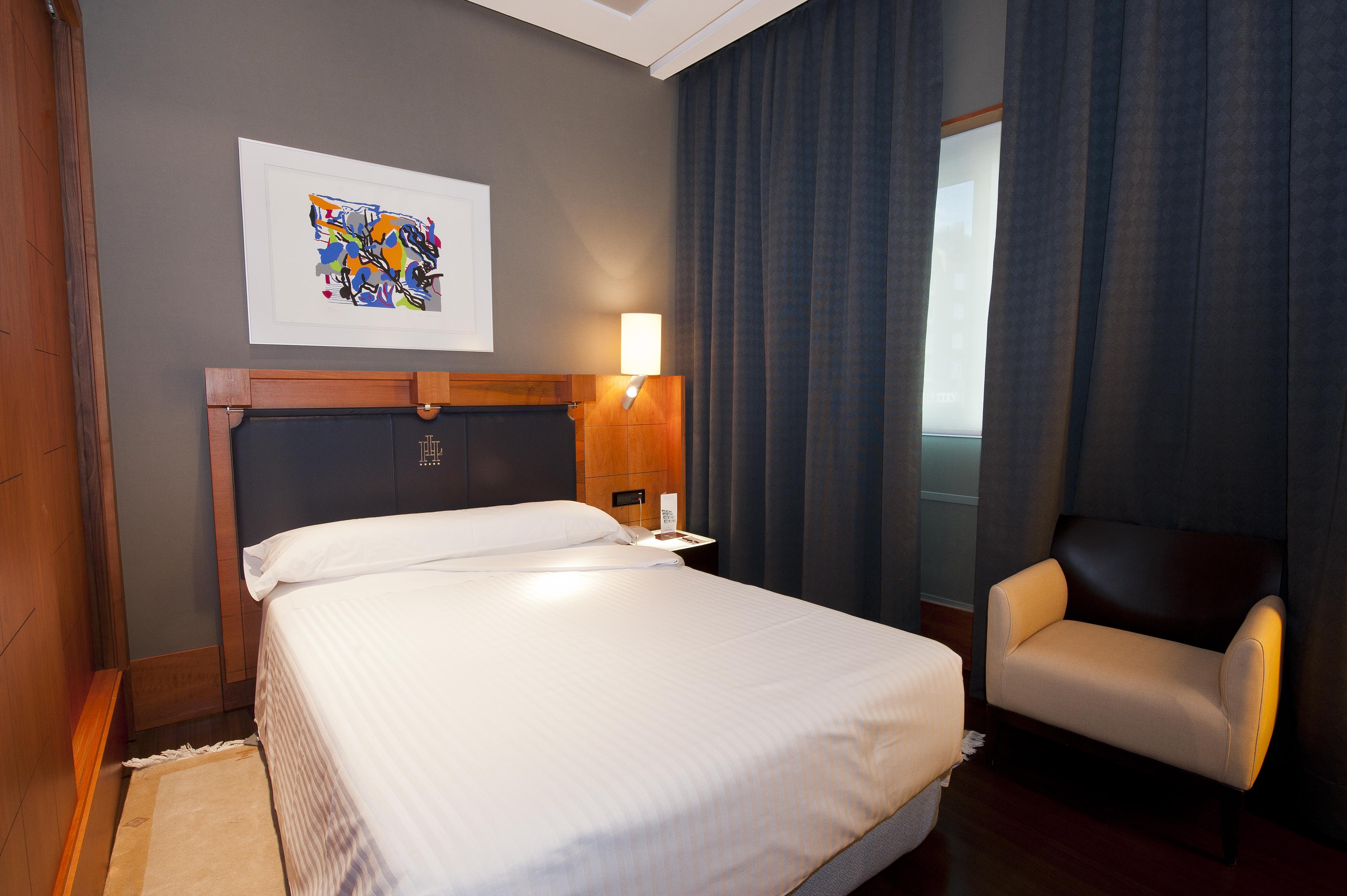 Gran Hotel Lakua Vitoria-Gasteiz Eksteriør bilde